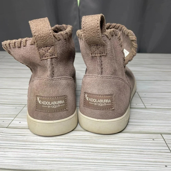 Koolaburra by UGG light brown booties Womens size 6 - Picture 4 of 8